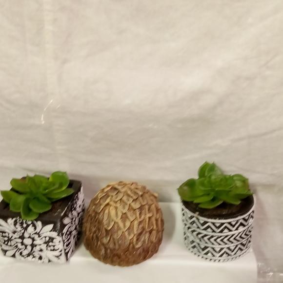 💕OLD East Main Animal Figurine, Planters,Greenery Window Seal/Shelf Decor - Picture 5 of 6